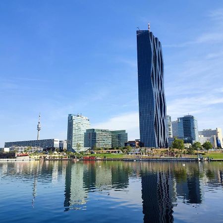 Center ! 3 Stops Away From The Center Of Vienna! ภายนอก รูปภาพ